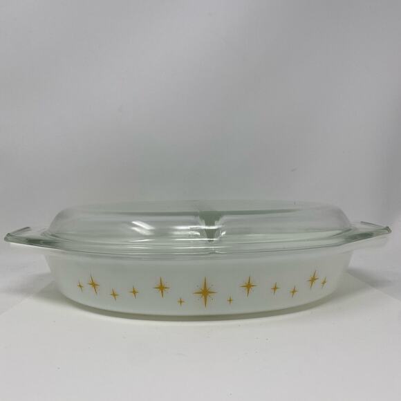 Vintage Pyrex Constellation divided casserole w/ lid 1.5 qt starburst milkglass - Picture 1 of 9